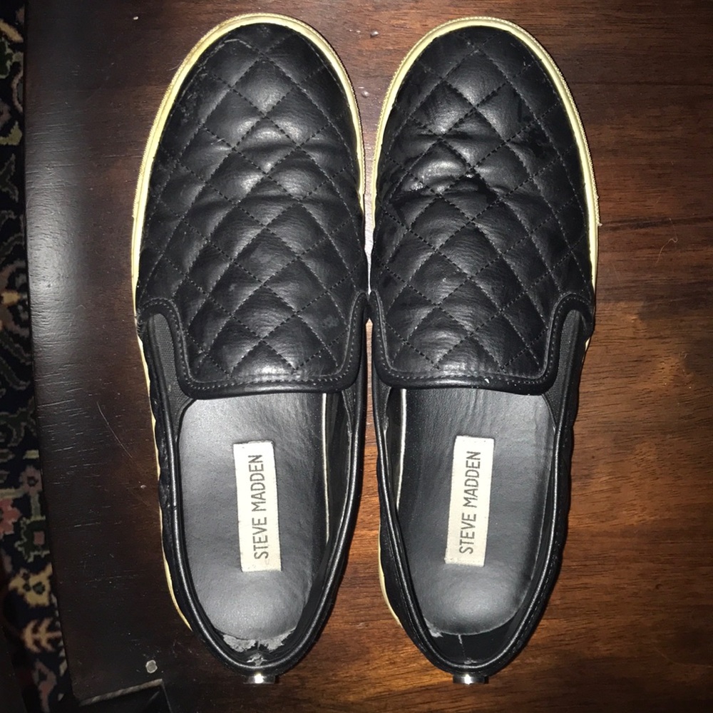 Steve Madden Black Ecentrcq Sneakers :)